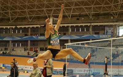 Concha Montaner medalla de bronce en el salto de longitud